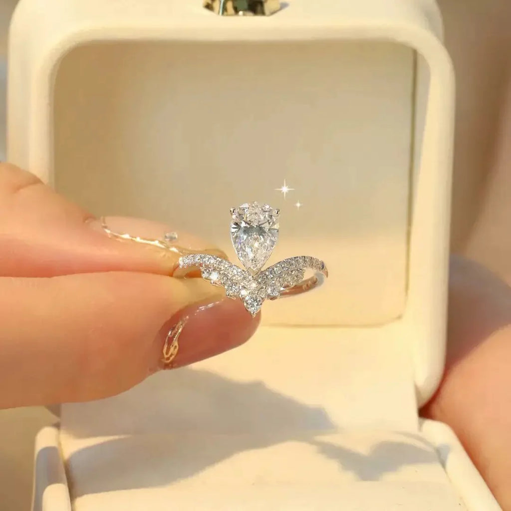 Elysia Teardrop Diamond Ring