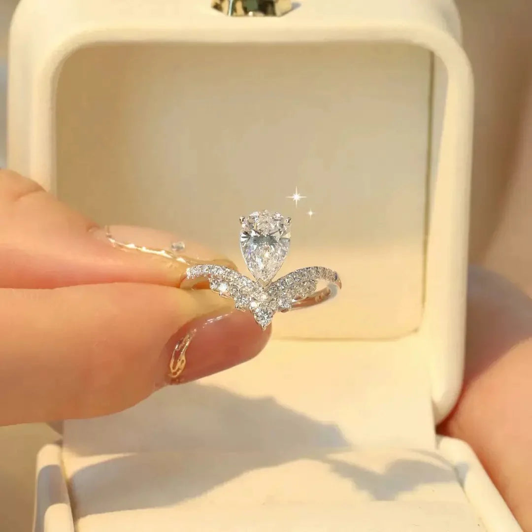 Elysia Teardrop Diamond Ring